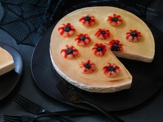 Gözlü, Pişirme Gerektirmeyen Cadılar Bayramı Cheesecake'i Nasıl Yapılır?