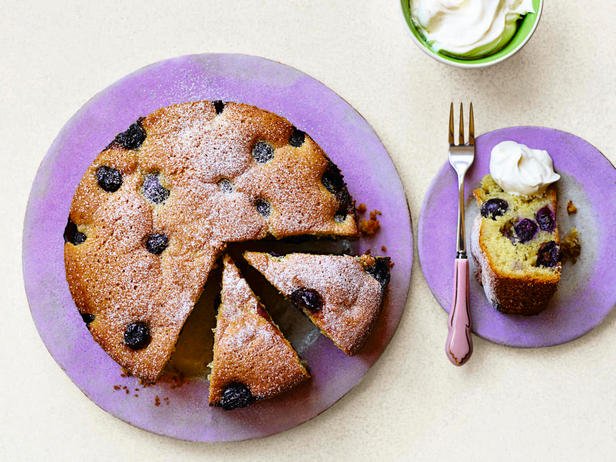 Rezept für warmen Rosinen-Trauben-Kuchen mit Olivenöl