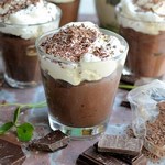 Schokoladenmousse mit Sahne