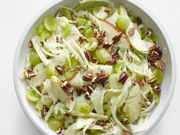 Zubereitung - Fenchel-Birnen-Salat mit Trauben und Pekannüssen