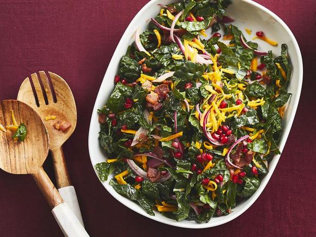 Zubereitung - Grünkohl- und Butternusskürbissalat mit warmem Speckdressing