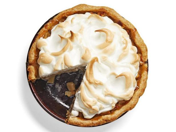 Wie man Apfel-Baiser-Torte zubereitet