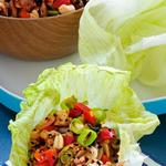 مقبلات دجاج في أوعية