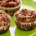 Magische Muffins mit Gemüse und Früchten