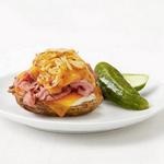 Zerdrückte Ofenkartoffeln mit Roastbeef