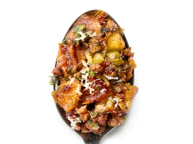 29. 햇볕에 말린 토마토를 넣어서