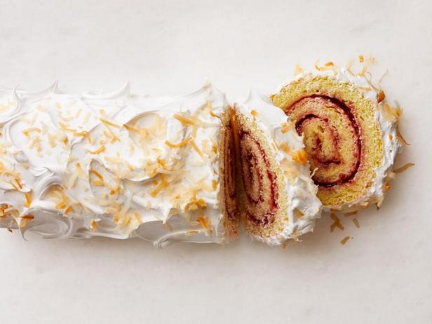 Rezept für Johannisbeermarmeladenrolle mit Kokosglasur