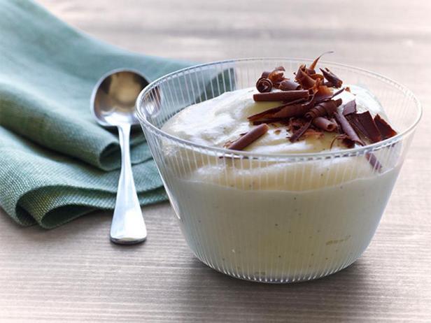 Wie man weiße Schokoladenmousse zubereitet