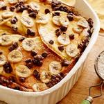 Bananen-Schokoladen-Pfannkuchen-Frühstücksauflauf