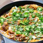 Gebratene BBQ-Hähnchen-Pizza