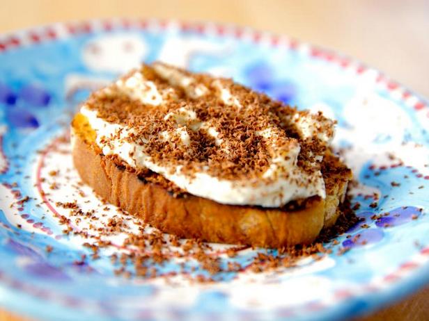 So bereiten Sie Ricotta-Schokoladen-Toast zu