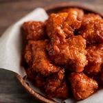 Panierte Hähnchenstreifen mit Orangen-Barbecue-Sauce