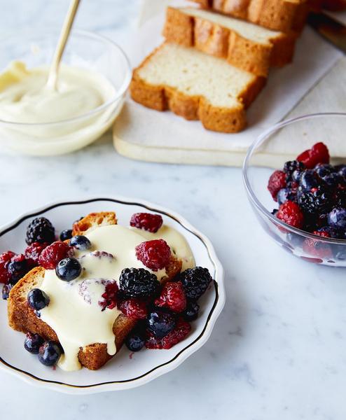 Rezept für Pound Cake mit Limoncello-Sabayon
