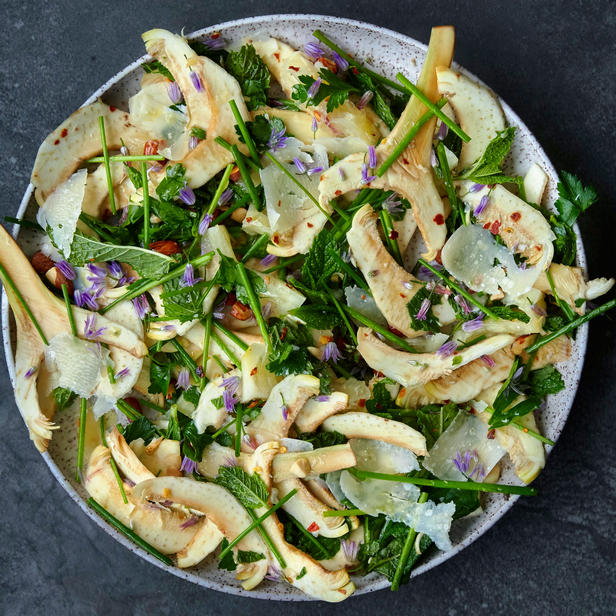 Come preparare un'insalata fresca di carciofi e finocchi