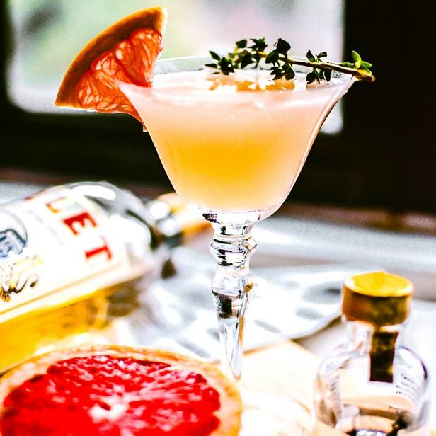 Wie man den edlen italienischen Cocktail zubereitet