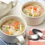 شوربة دجاج بسيطة مع الأرز