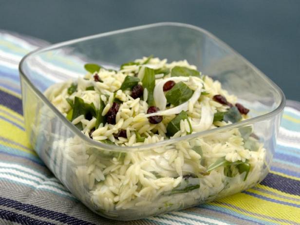 Orzo-Nudelsalat