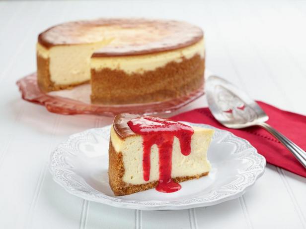 Käsekuchen mit Erdbeersauce „Sag Käse!“