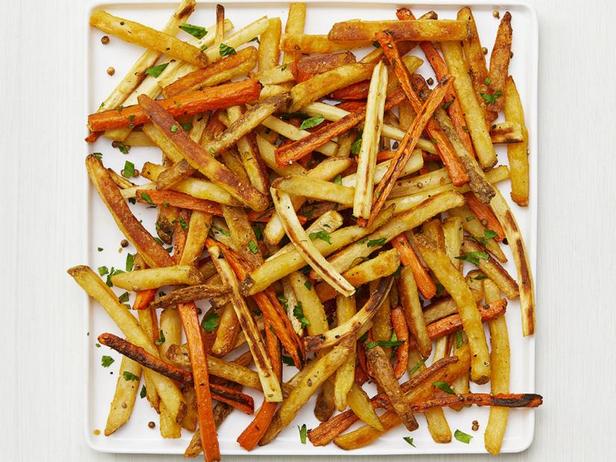 Zubereitung - Geröstete Karotten mit Pastinaken und Pommes frites