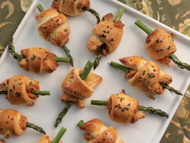 Blätterteig mit Räucherlachs und Spargel