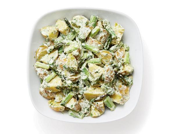 Cremiger Kartoffelsalat mit Spargel
