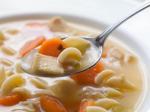 Hühnersuppe und Erkältungen