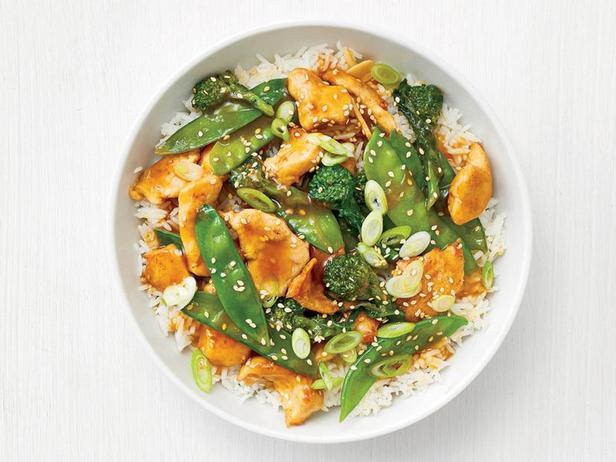 Come preparare i broccolini fritti con pollo e zenzero