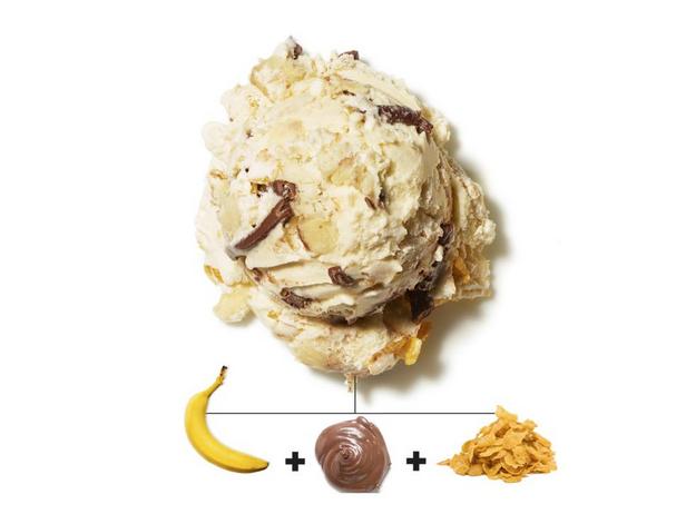 Bananen, Schoko-Nuss-Creme und Cornflakes