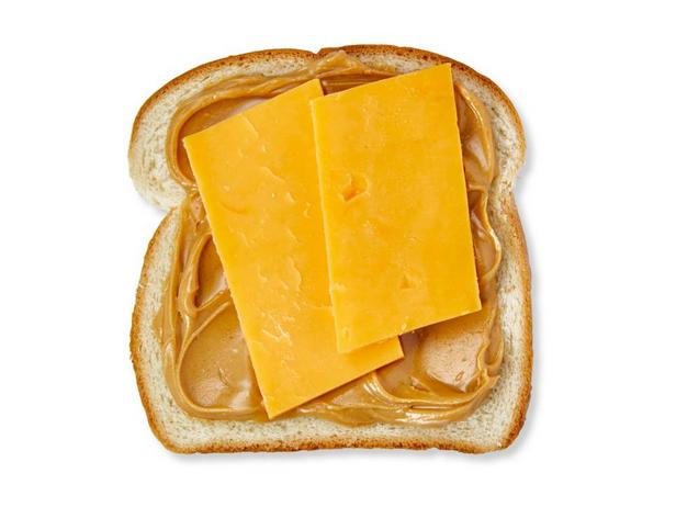 Erdnussbutter (AP) und Cheddar