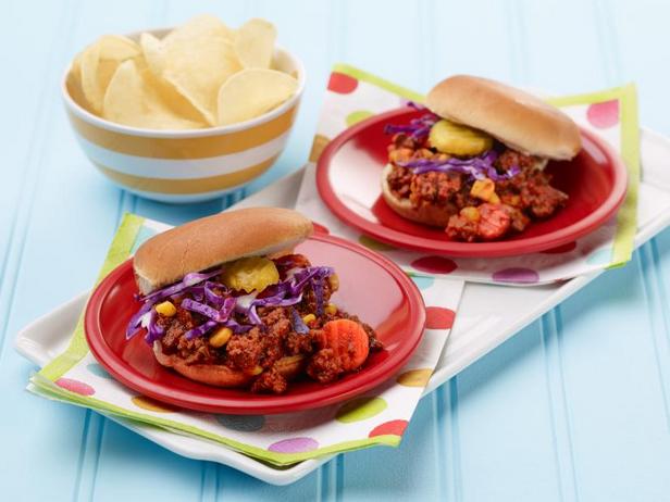 Zubereitung – kinderfreundlich: Mini-Sloppy-Joe-Sandwiches