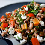 Schwarzaugenbohnensalat