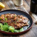 Fleisch in Weinsauce