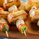 Caprese-Vorspeise am Spieß