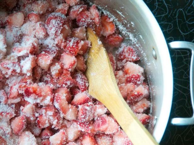 Erdbeermarmelade für den Winter