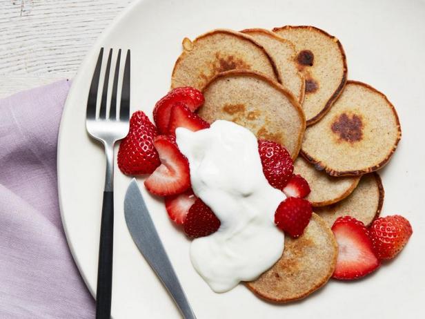 Wie man Haferflockenpfannkuchen zubereitet