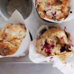 Haferflockenmuffins mit Trockenfrüchten