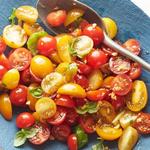 Tomaten-Basilikum-Salat