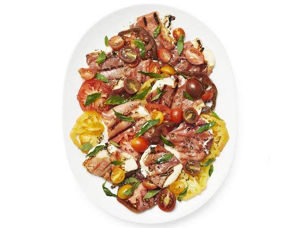 Zubereitung - Caprese mit geschmolzenem gegrilltem Mozzarella