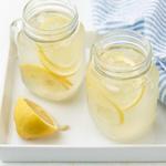 Schnelle hausgemachte Limonade