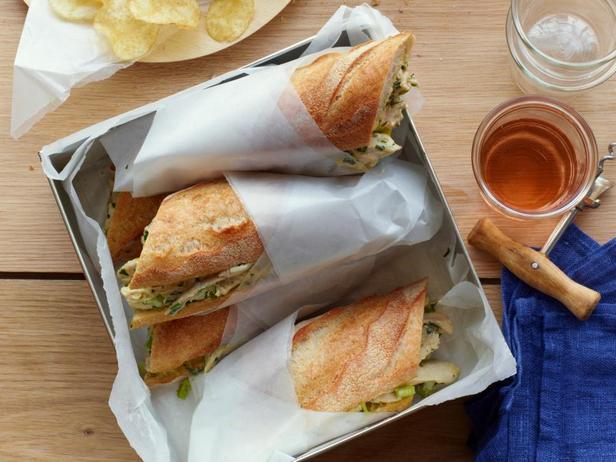 Hähnchensalat-Sandwiches