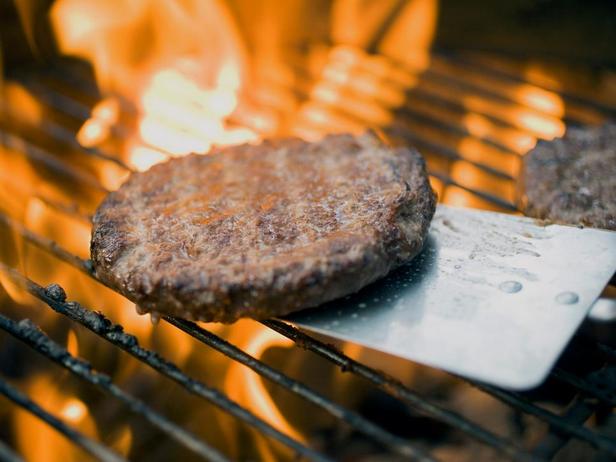 Am besten: Burger aus magerem Rindfleisch