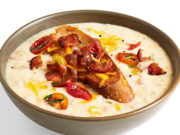 Wie man heiße braune Suppe zubereitet