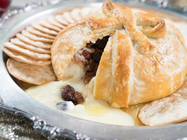 Zubereitung - Gebackener Brie mit Cranberries und Pekannüssen