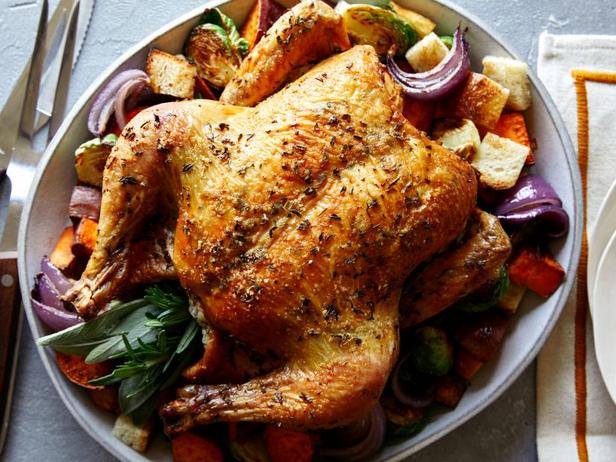 Come preparare - Pollo festivo con verdure arrosto