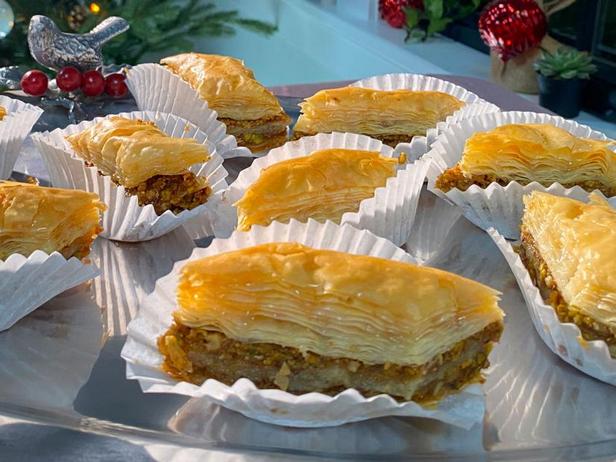 Wie man Pistazien-Walnuss-Baklava zubereitet