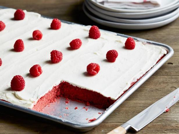 Come preparare - Mini tortine red velvet con glassa al latte