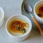 Diät-Dampfomelett mit chinesischen Gewürzen