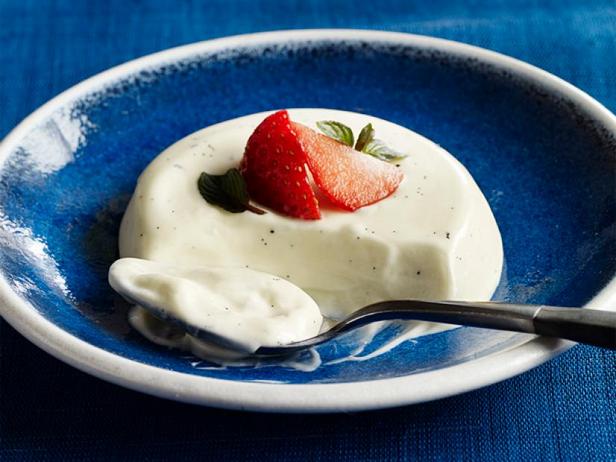 Wie man Vanille-Panna-Cotta zubereitet