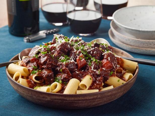 Zubereitung - Rindfleisch in Weinsauce