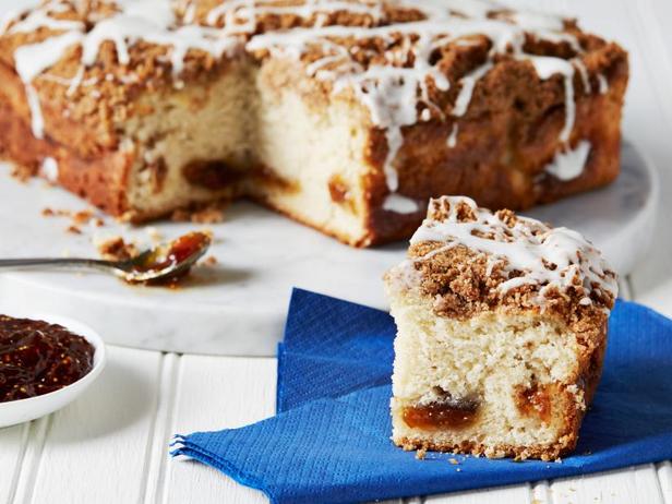 Rezept für Feigenkuchen mit Sauerrahm, Kaffee- und Bourbon-Aromen